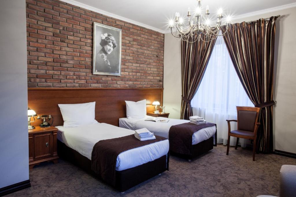 Trzy Korony Boutique Hotel&Spa Piwne Puławy Eksteriør bilde